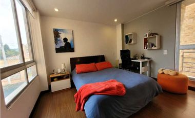 Venta amplia Casa Pinares de Chia