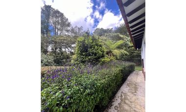 Venta de parcela campestre en el retiro Antioquía un nivel