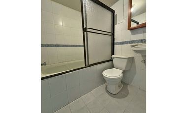 CASA EN ALQUILER, LAS ACACIAS, ORIENTE, CALI