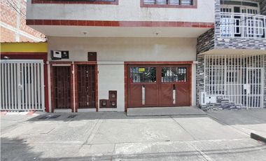 CASA EN ALQUILER, LAS ACACIAS, ORIENTE, CALI