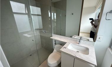 SE VENDE APARTAMENTO DE LUJO RIOMAR CERCA AL GOLF BARRANQUILLA