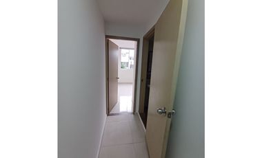 ARRIENDO APARTAESTUDIO PROVENZA