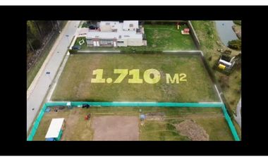 VENDO LOTE 1.710 M2 EN CONDOMINIO TOSCANA - SOPÓ | 629 |