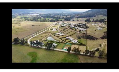 VENDO LOTE 1.710 M2 EN CONDOMINIO TOSCANA - SOPÓ | 629 |