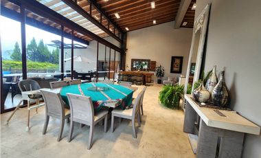 CASA EN RENTA, AVNDARO VALLE DE BRAVO