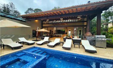 CASA EN RENTA, AVNDARO VALLE DE BRAVO