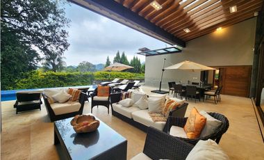 CASA EN RENTA, AVNDARO VALLE DE BRAVO