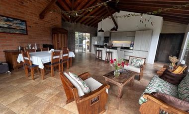 Vendo casa Campestre en La Estrella, La Tablaza