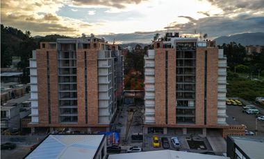 MODERNA Y CONFORTABLE SUITE EN VENTA SECTOR HOSPITAL DEL RIO CUENCA