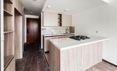 MODERNA Y CONFORTABLE SUITE EN VENTA SECTOR HOSPITAL DEL RIO CUENCA