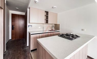 MODERNA Y CONFORTABLE SUITE EN VENTA SECTOR HOSPITAL DEL RIO CUENCA