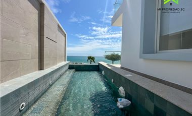 CASA SIN AMOBLAR FRENTE AL MAR EN ALQUILER -URB CIUDAD DEL MAR MANTA