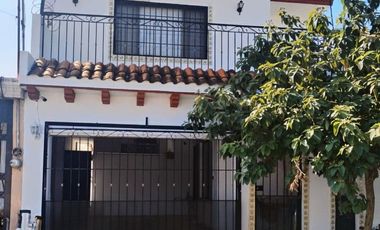 Casa en Venta en Residencial Roble, San Nicolás de los Garza, N.L.