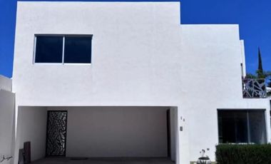 Casa en venta en San Pedro Cholula Puebla, atras de Plaza San Diego.
