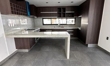 Casa TOLU2 en venta Privada Cimera