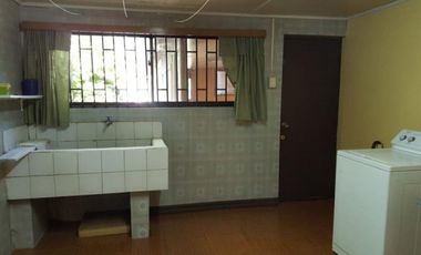 Vende sitio con casa Sector industrial de Cabrero.