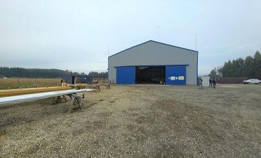 Arrienda bodega de 820 m2. en Los Ángeles