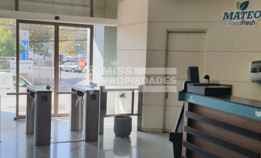 SE ARRIENDA PISO 3 DE PLANTA ABIERTA PARA OFICINAS