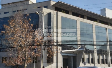 SE ARRIENDA PISO 3 DE PLANTA ABIERTA PARA OFICINAS