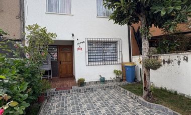 Casa en Venta en Metro Los Quillayes