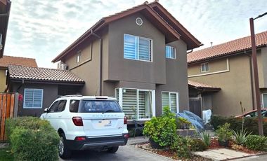 Casa en Venta en AVDA LA SIEMBRA 4831-195