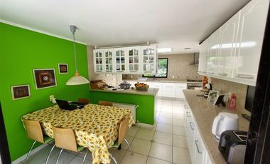 Casa en Arriendo en Camino los refugios del Arrayan