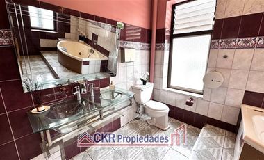 Casa en Venta en Eulogia Sánchez, avenida Vicuña Mackenna, Ramón Carnicer