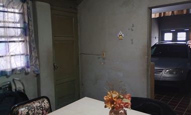 VENTA PH PLANTA BAJA FRENTE 5 AMB A RECICLAR MUNRO