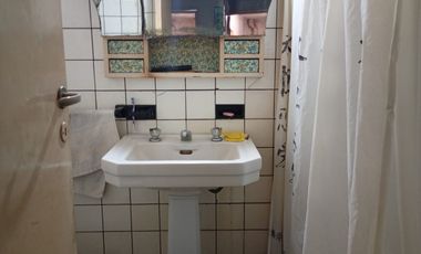 VENTA PH PLANTA BAJA FRENTE 5 AMB A RECICLAR MUNRO