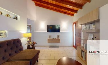 Casa en venta c/ cochera en La Plata