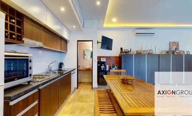 Casa en venta c/ cochera en La Plata