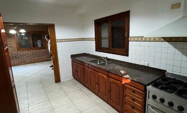 Chalet en alquiler en El Carmencito