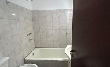 PH en venta c/ cochera en La Plata