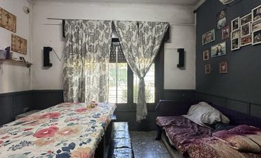 CASA 4 AMBIENTES EN VENTA EN DON BOSCO CON JARDIN