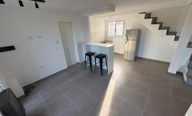 Dúplex en venta - 3 Dormitorios 2 Baños - Necochea