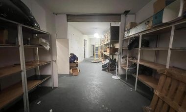 Depósito de 350 m2. -   Barracas- VENTA.