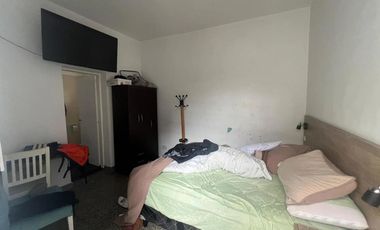 Depósito de 350 m2. -   Barracas- VENTA.