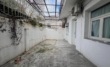 Depósito de 350 m2. -   Barracas- VENTA.