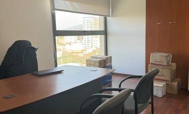 Oficina en  Alquiler - Edificio The Plaza Bussisnes - Mendoza