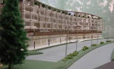 Venta Oficina Comercial Frente al Centro Comercial Nordelta