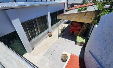 Casa 4 ambientes con patio y terraza a reciclar