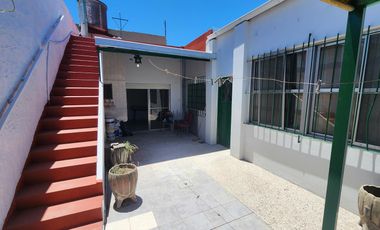 Casa 4 ambientes con patio y terraza a reciclar