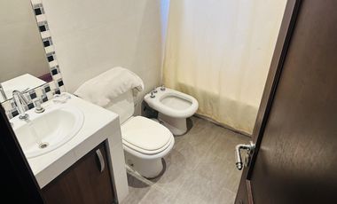 Casa de categoria en Abril Club de Campo