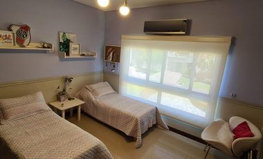 Casa de categoria en Abril Club de Campo