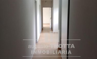 CASA A ESTRENAR  EN UNA PLANTA