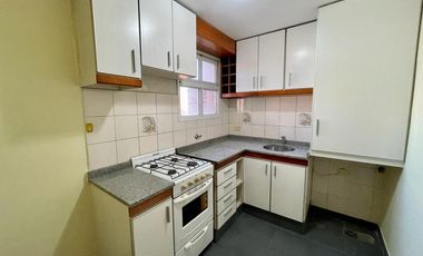 Departamento con COCHERA CUBIERTA - Lanús Oeste