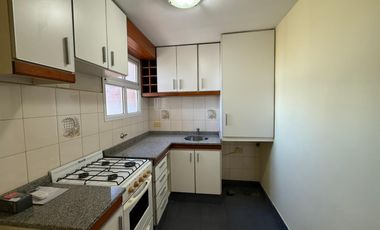 Departamento con COCHERA CUBIERTA - Lanús Oeste