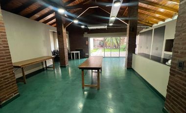 Departamento con COCHERA CUBIERTA - Lanús Oeste