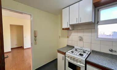 Departamento con COCHERA CUBIERTA - Lanús Oeste