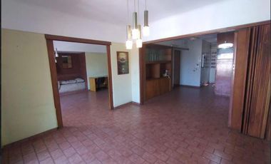 Galpón mas casa de 3 Dormitorios - Rosario